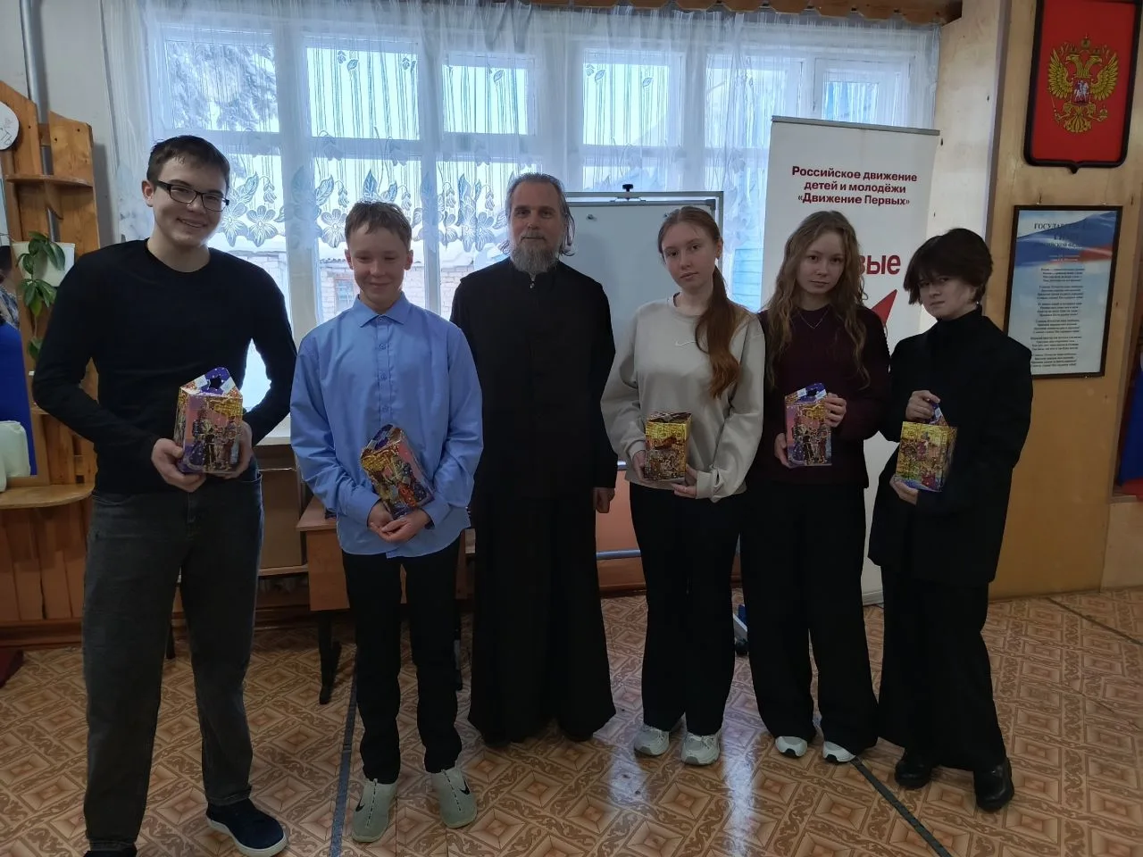 13 декабря в Окуневской школе состоялась встреча с настоятелем Храма в честь всех Святы...
