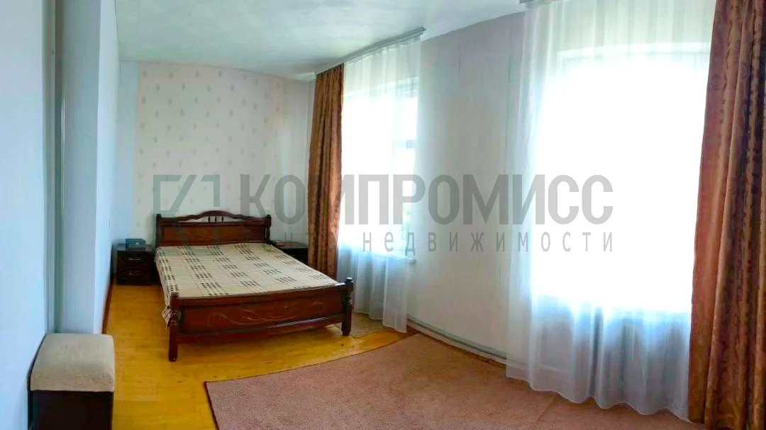 🏠 ID 129168625 Адрес: Краснодарский край, Абинский р-н, ст-ца Холмская  📍 Большой двухэтажный дом с 
