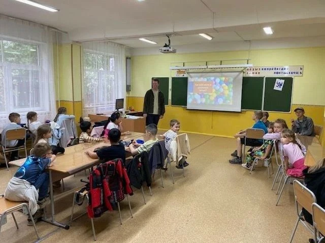 🎉 Безопасность — прежде всего! 🎉В нашем пришкольном лагере прошла важная беседа на тему «Правила б