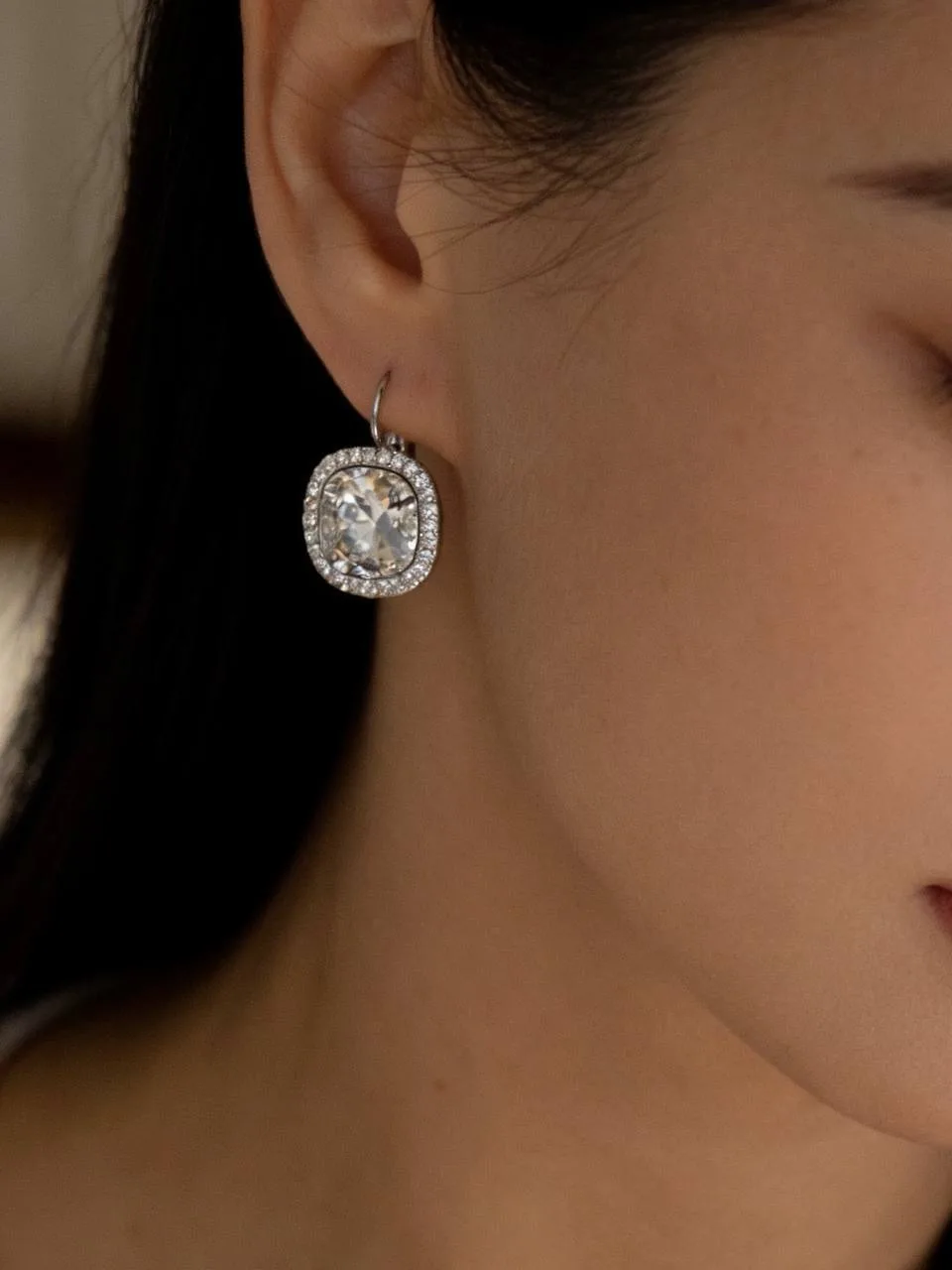 Серьги Kassandra 16mm
В позолоте или белом металле 

4500₽-25%=3 375р