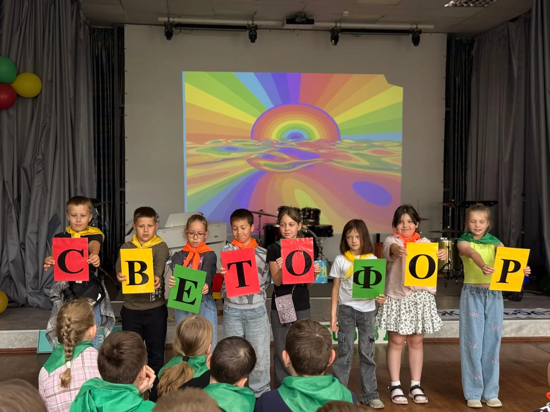 🎉 11‑й день в лагере «Непоседы»: приключения продолжаются!🎉

В МОУ-СОШ № 3 г. Можайска завершился 