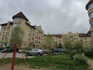 #нампишут  МКД в тисках ФКР? Жители квартала ЗАРЕЧЬЕ в подмосковном Звенигороде бьют тревогу из-за в