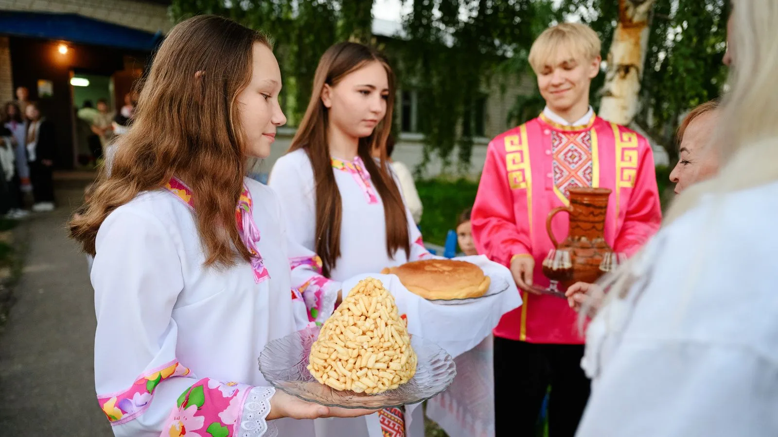 🎭 Театр, смех и любовь к малой родине в М.Шемякинском СДК!