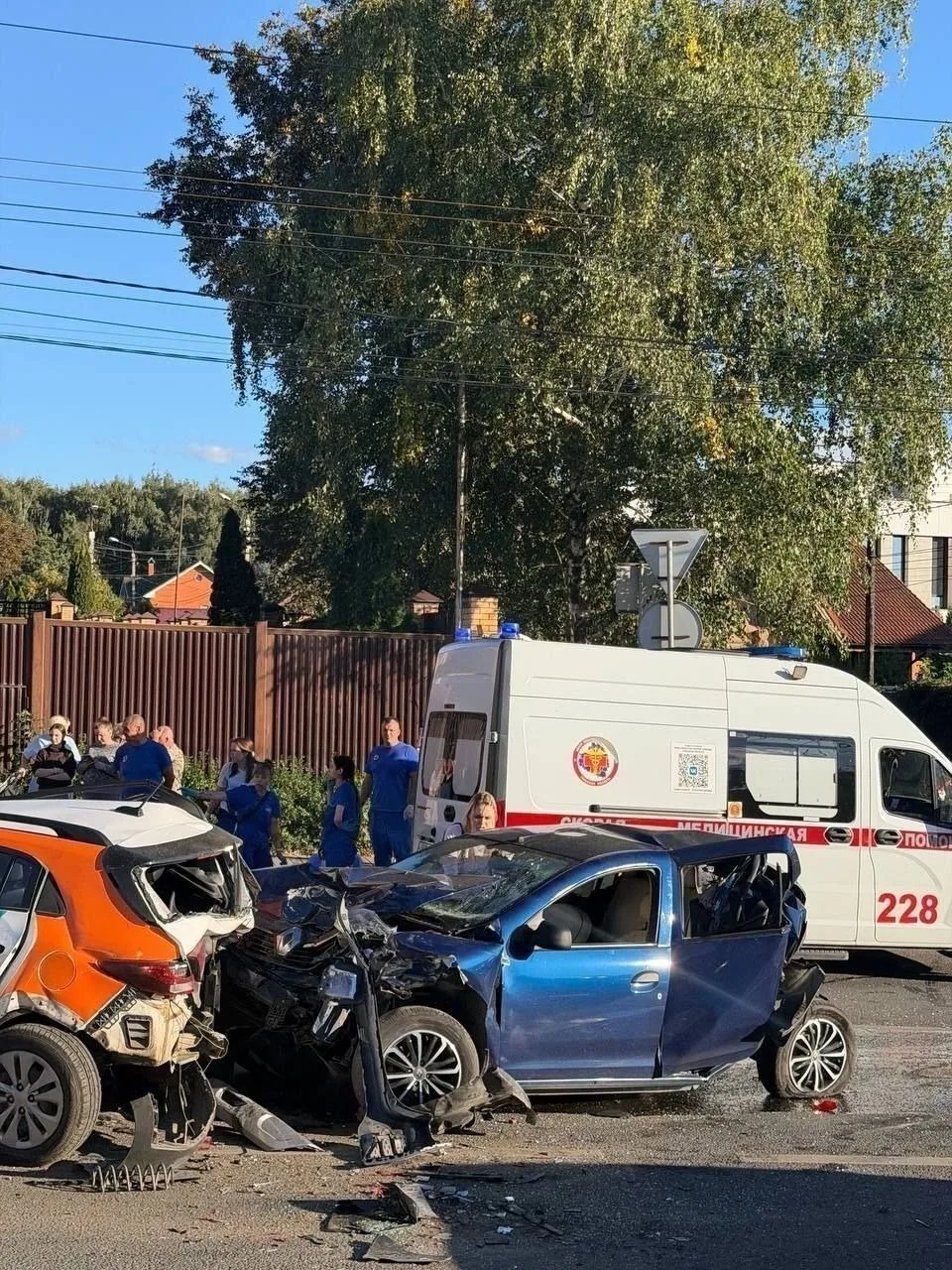❗️Мужчина специально протаранил 9 машин и объяснил это тем, что уверовал в Бога