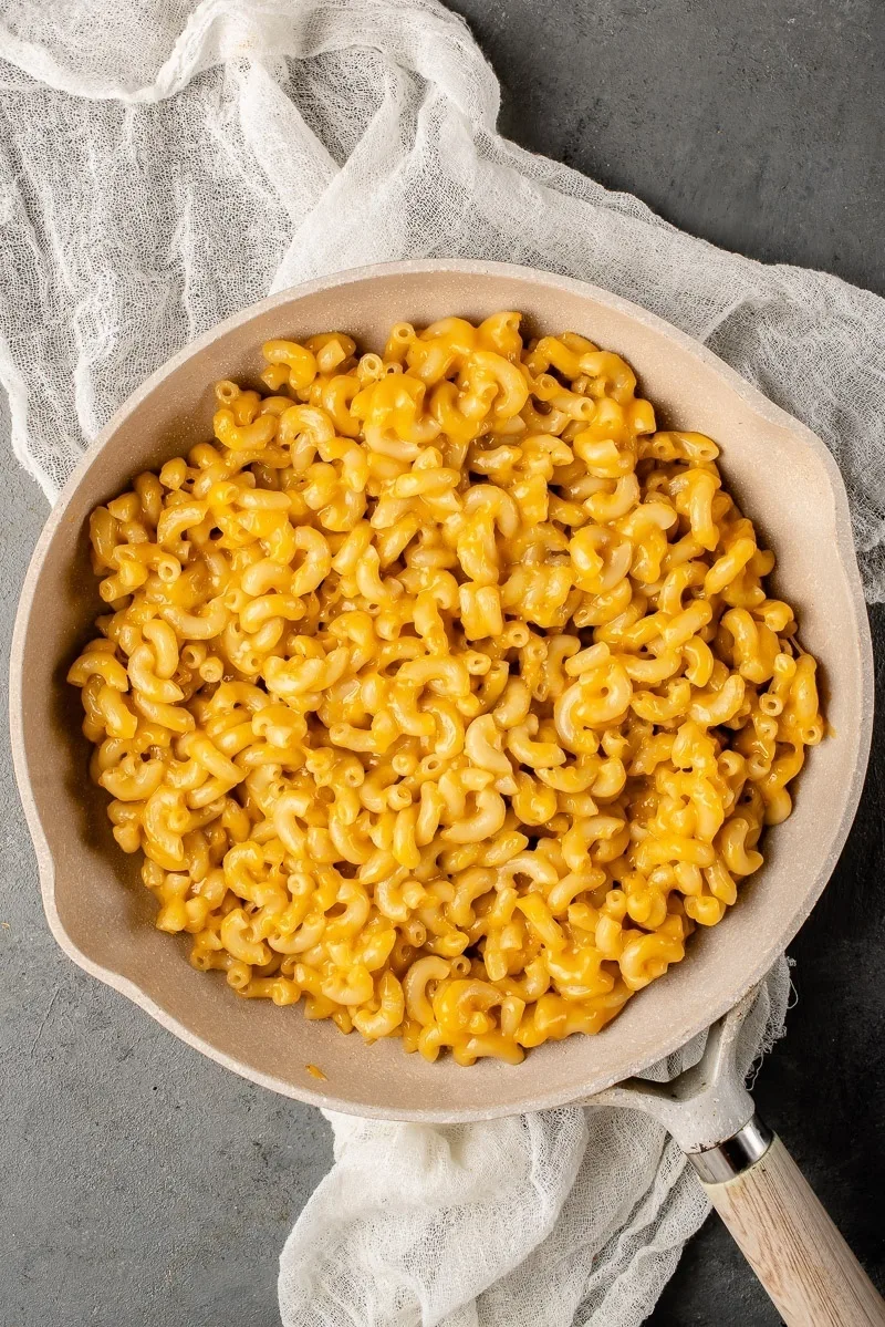 VEGAN MAC AND CHEESE