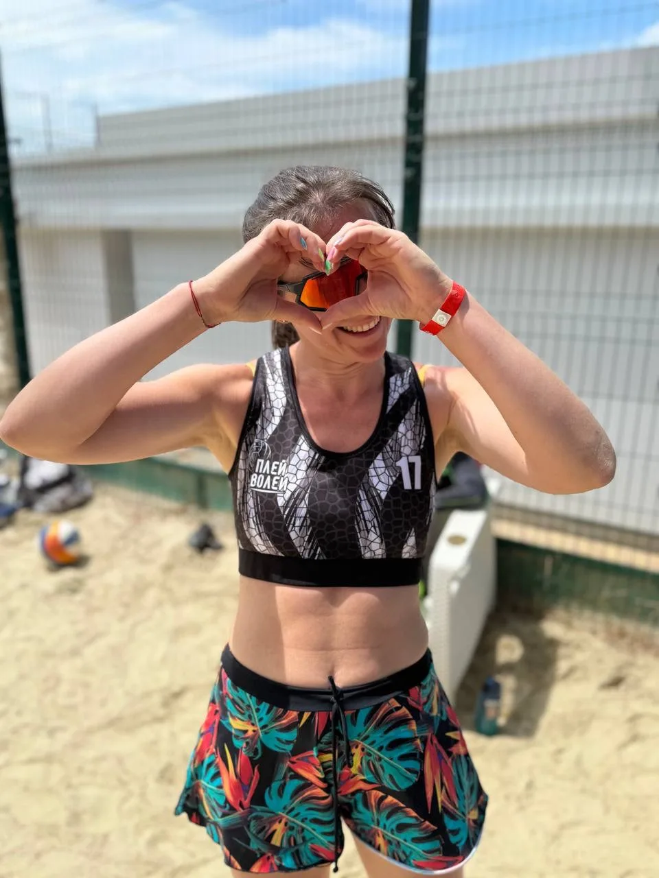 Фоточки с нашего турнирно-игрового выезда по пляжке! 🏐☀️🤲🏻

Погода, настроение, шикарное место - 