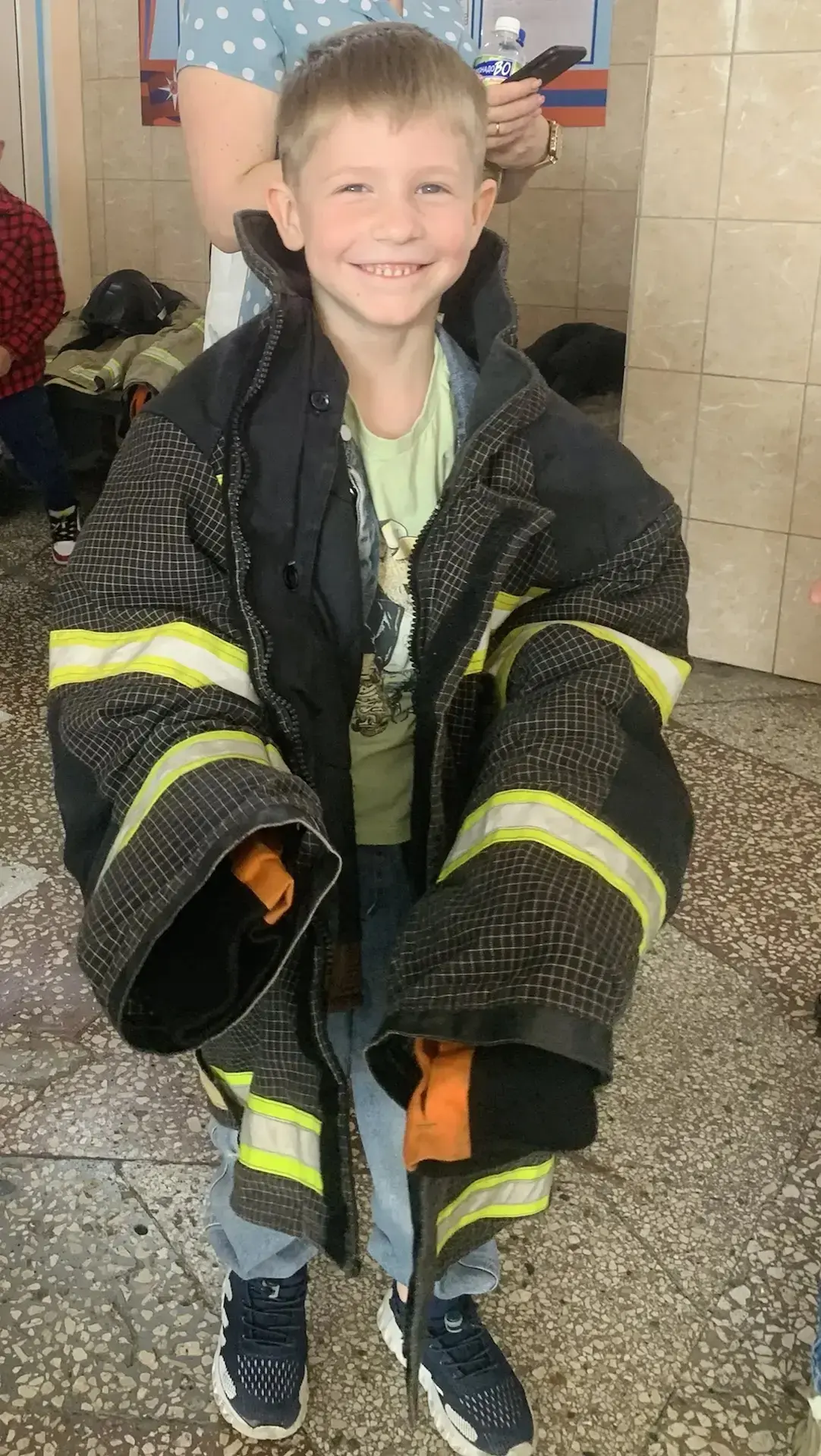 🚒Воспитанники МАДОУ № 7 вместе с родителями и педагогами побывали на познавательной экскурсии в 128-