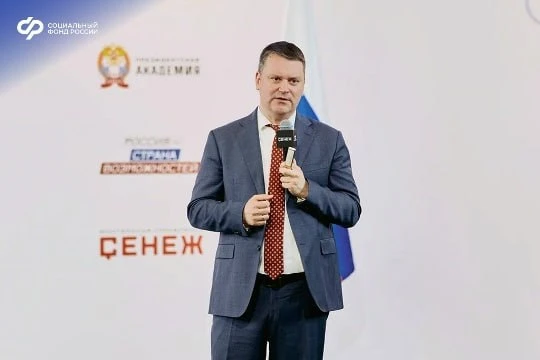 Социальный фонд России

Сергей Чирков рассказал участникам программы «Время героев» о комплексной по