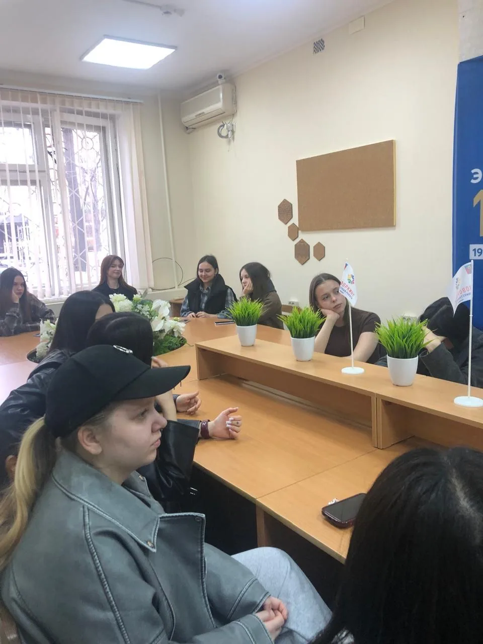 Студенты специальности «Технология эстетических услуг» погрузились в мир бизнеса и предпринимательст