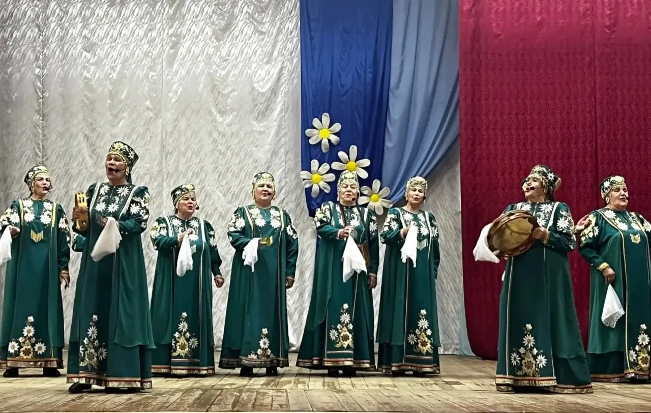 🩷🧑‍🧑‍🧒В День семьи, любви и верности в сельском доме культуры села Ковалёвское прошёл отчётный к