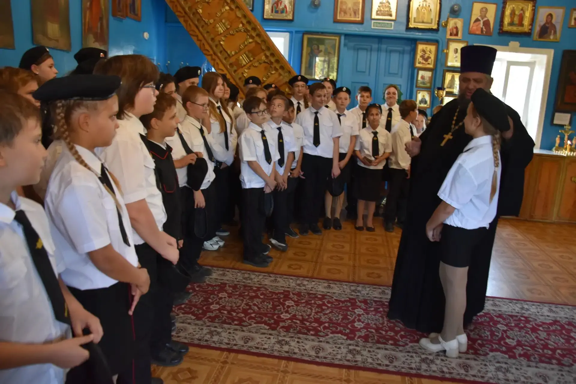 Холмские казачата побывали на площадке «Казачья доблесть»