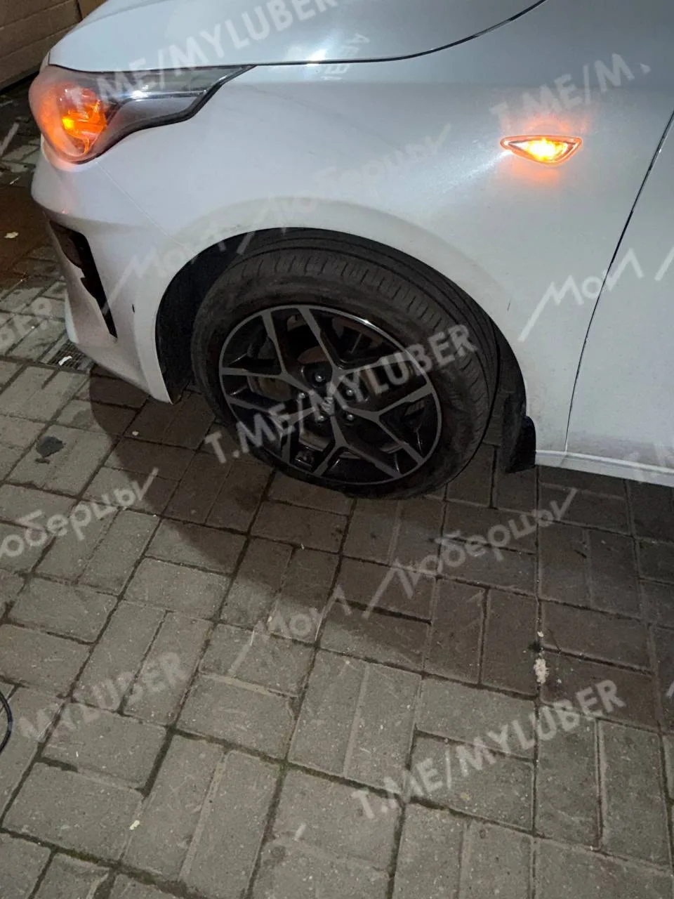 Яма на Кирова в Люберцах повреждает колёса