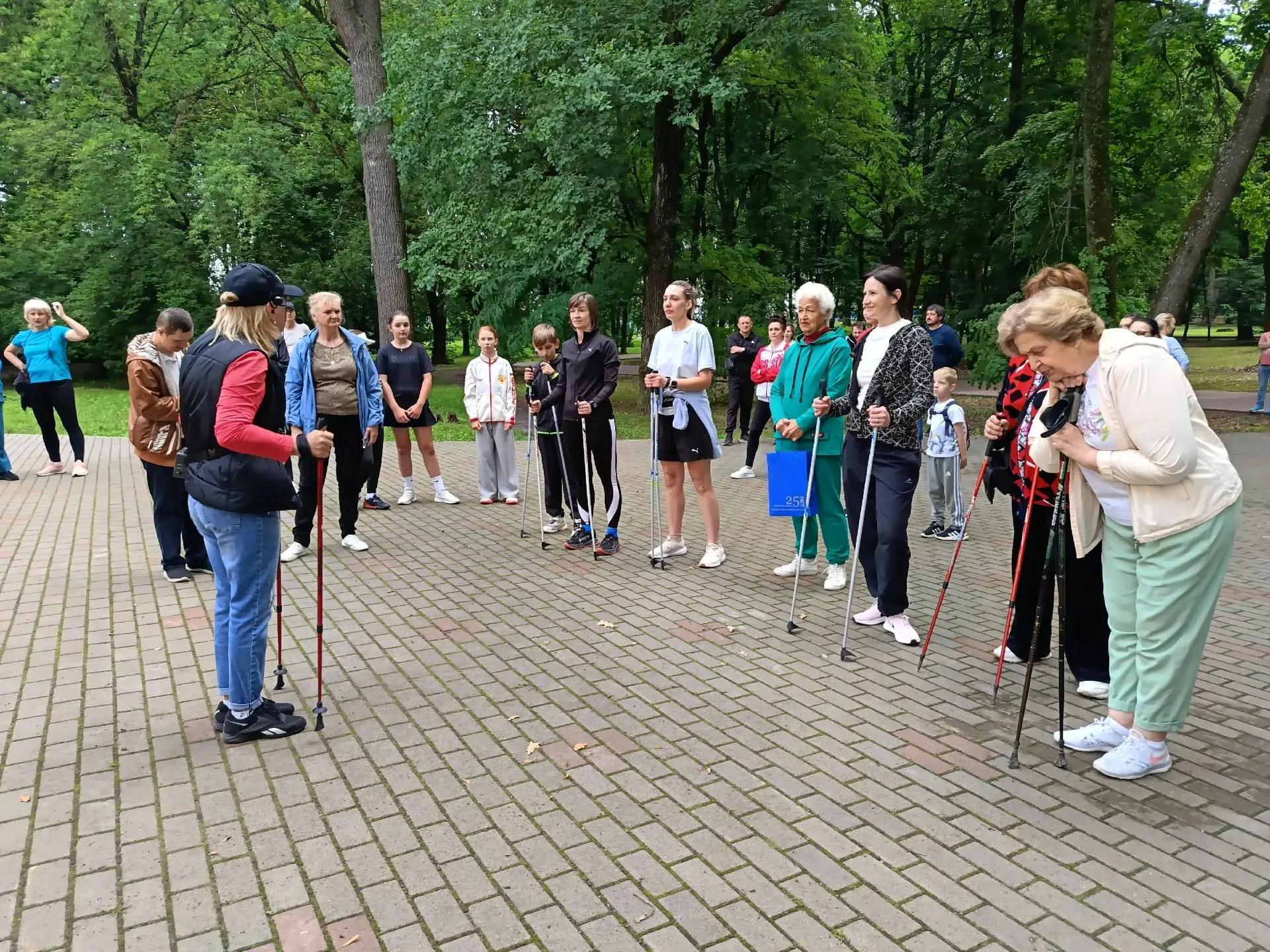 Сегодня на площадке Городского Дворца культуры и искусства прошла оздоровительная акция...