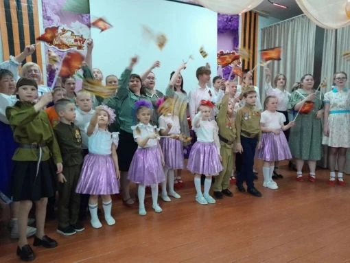 9 мая, в честь 81 годовщины  Великой Победы в с.Малая Камала прошел торжественный митин...