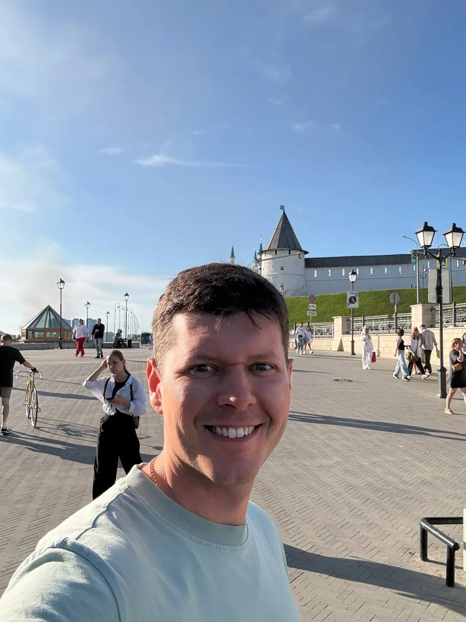 Я не пропал 🙂 Отчитываюсь

Был в Казани ✈️
Проводил тренинг для руководителей. Город - кайф, очень 