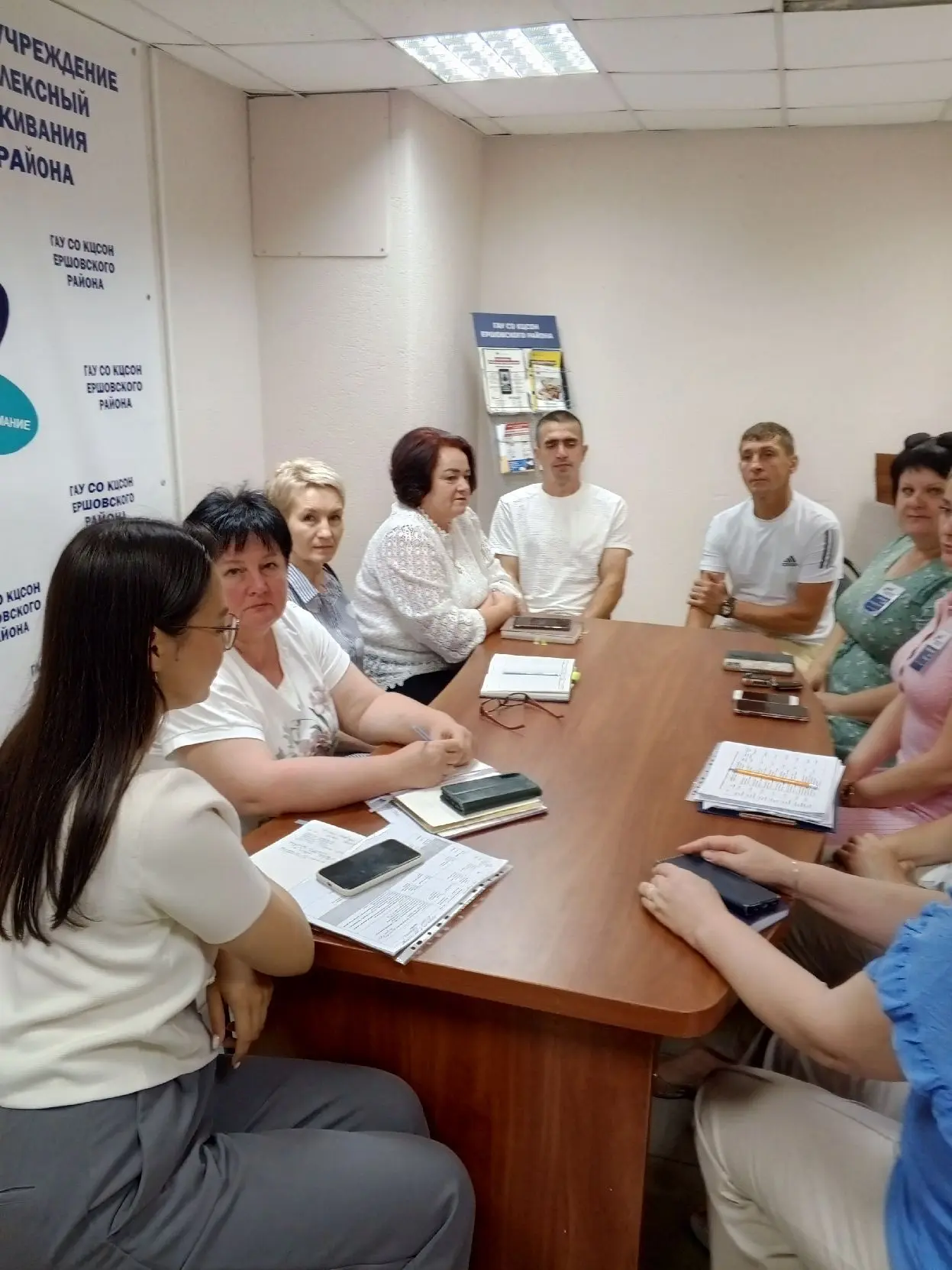 19 июня 2026 года  на базе ГКУ СО «УСПН Ершовского района» прошло заседание «круглого стола» по акту
