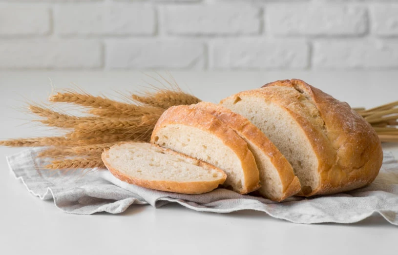 🍞 На Дону и Кубани траты жителей на белый хлеб увеличились на 17% и 12% соответственно в 2026 году
