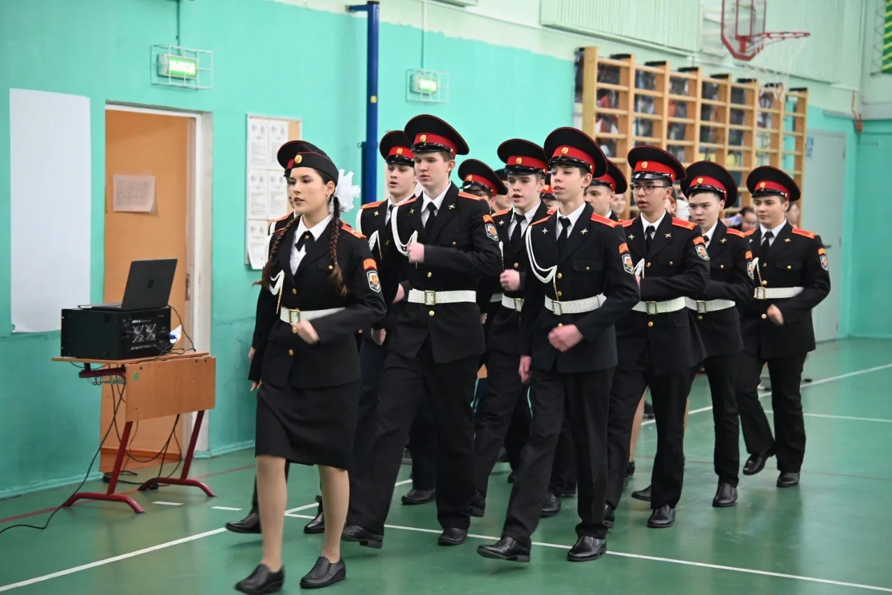 Кадетский конкурс «Смотр строя и песни»  ⭐ В нашей школе состоялся уже седьмой традиционный кадетски