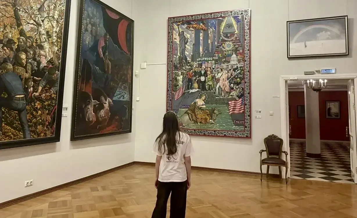 🎨 Погружение в искусство и историю  Пятиклассники из 5 «Г» провели выходные не просто интересно — он