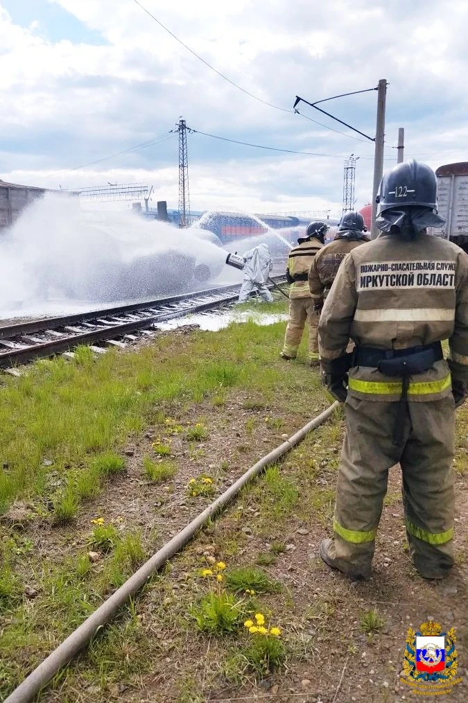 🚒На территории ОАО «РЖД» в месте дислокации восстановительного поезда в городе Вихорев...