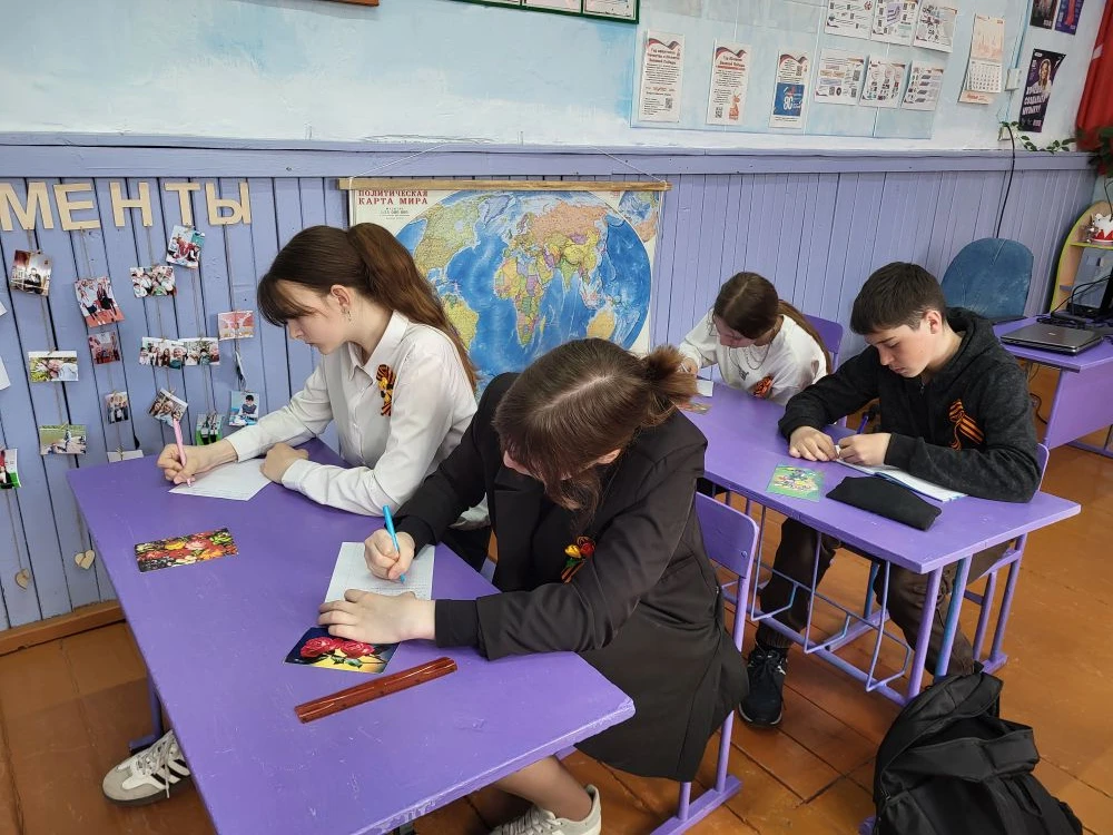 💛 Каждому из нас хочется чувствовать себя нужным и любимым, общаться, делиться своими ...