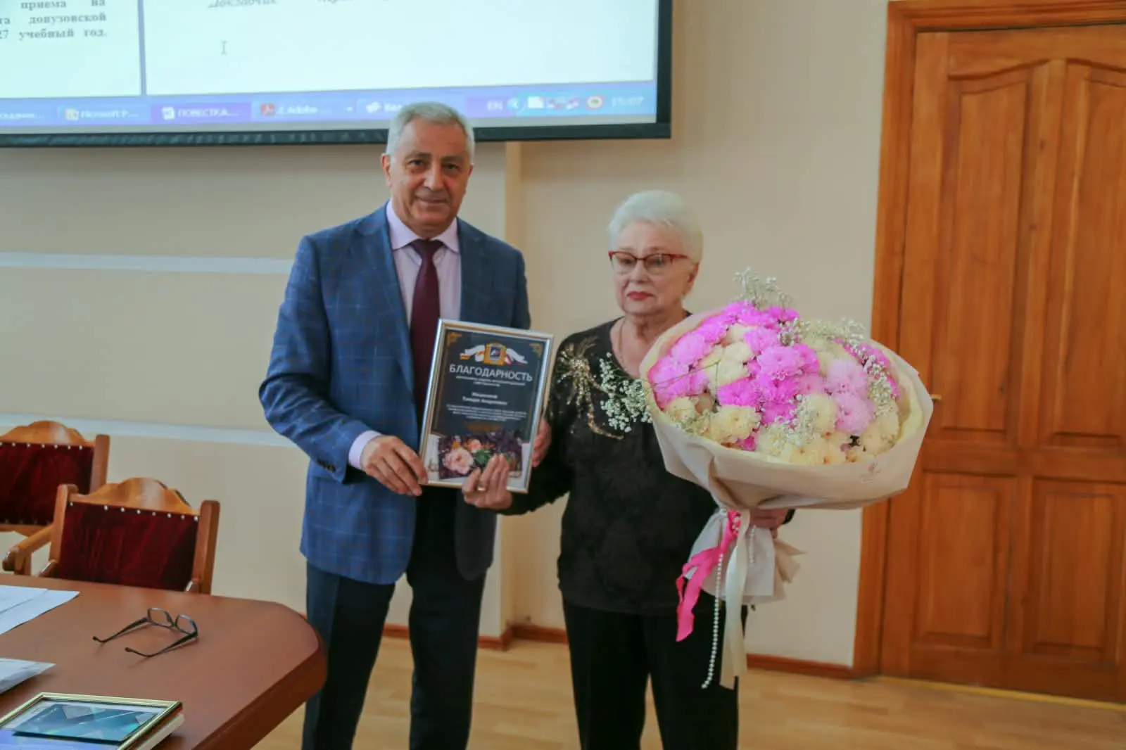 🎓 Сегодня на заседании Учёного совета поздравил коллег с юбилеями и присвоением почётн...