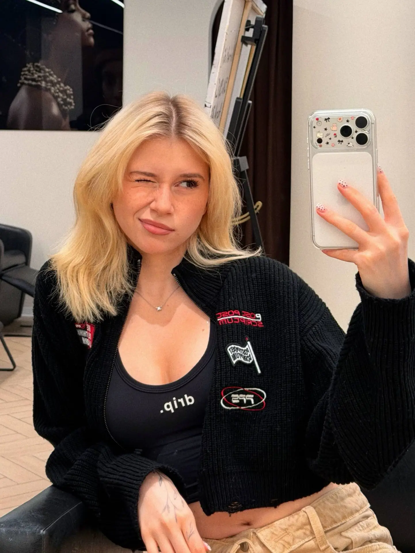 Не смогла я без тотал блонда…очень уж мне понравилось 😩🎀💅 Оцениваем результат реакци...