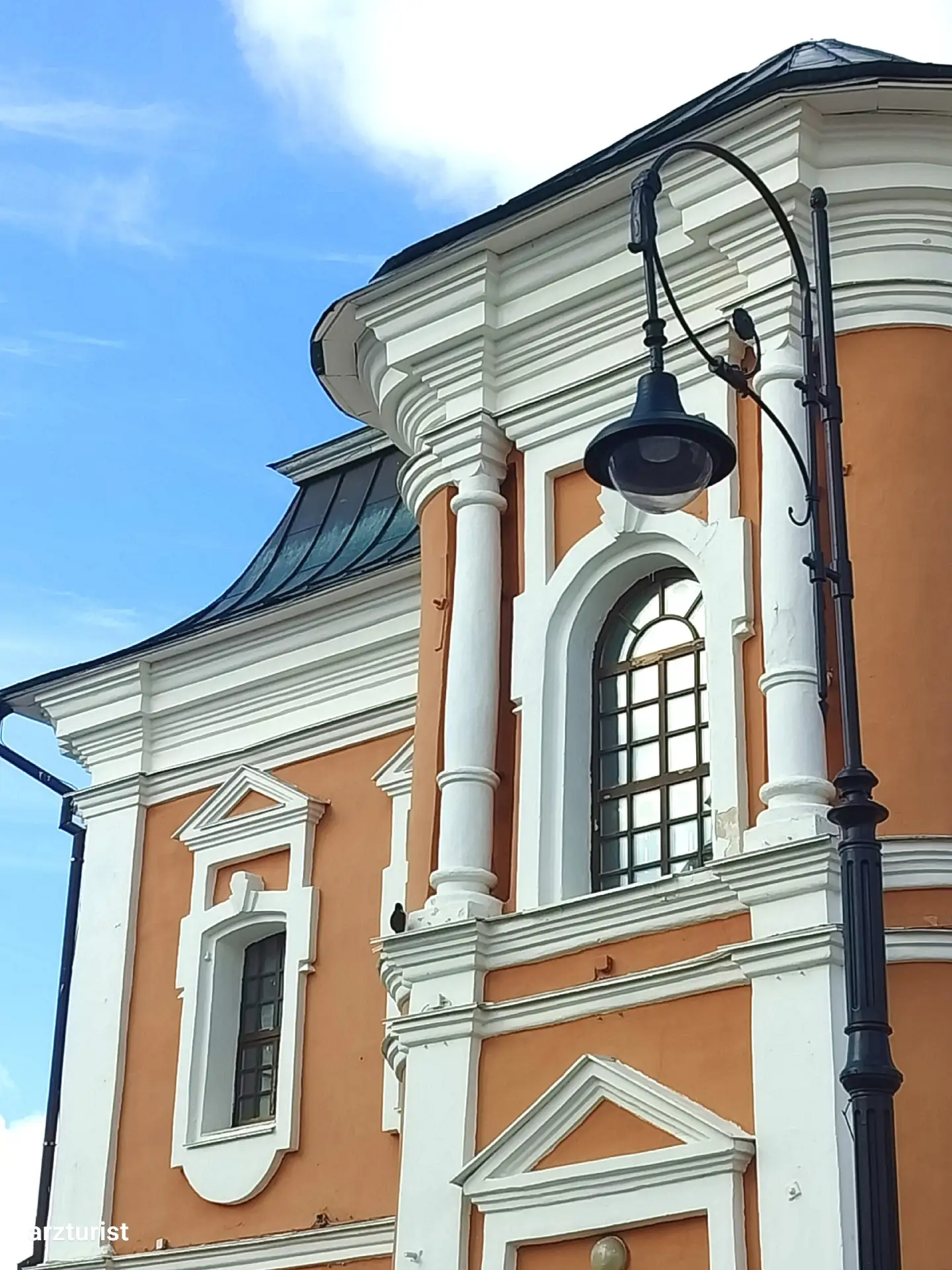 Над Арзамасом, как знаменем Спаса,