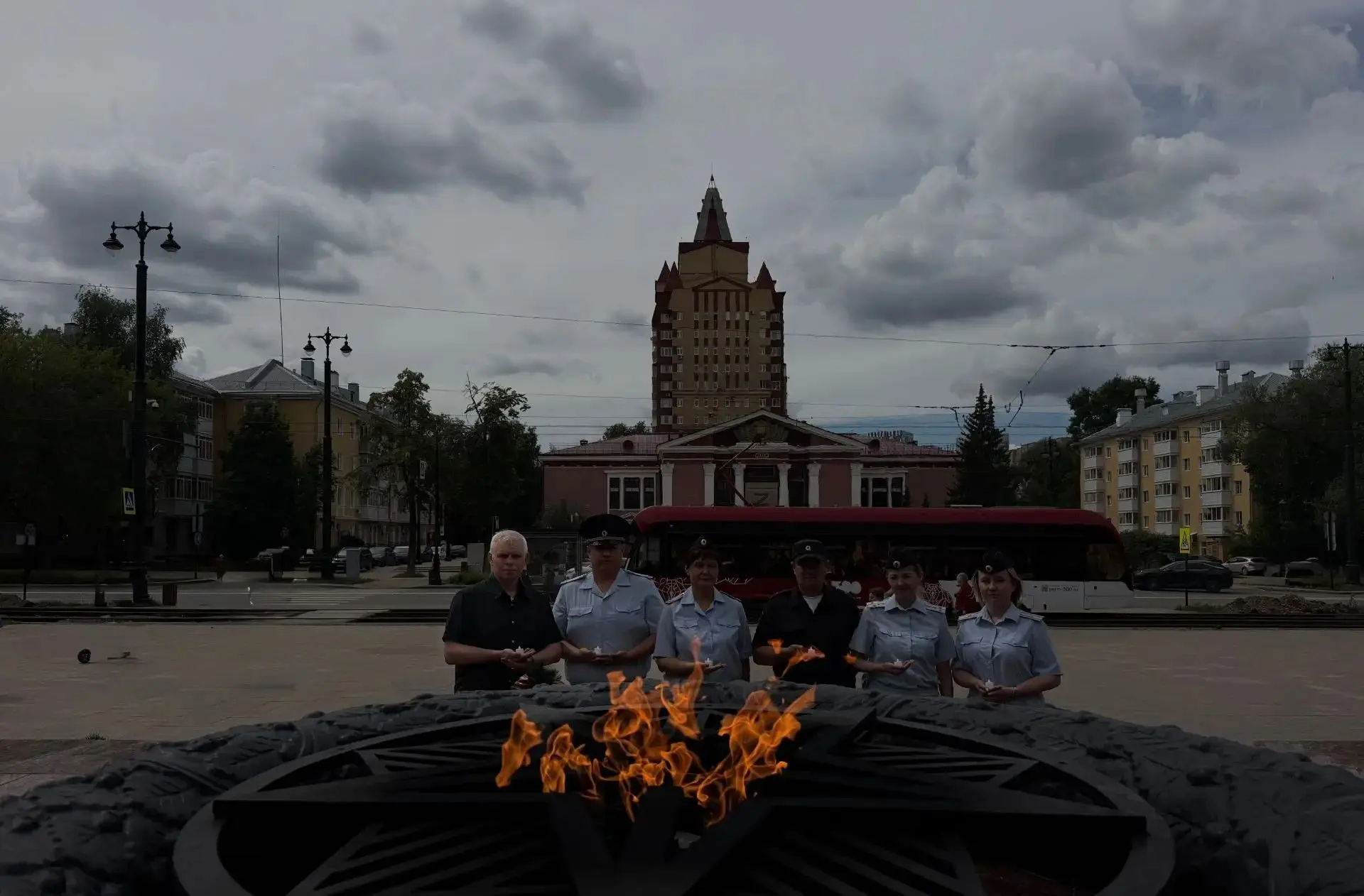 22 июня, в День памяти и скорби, помощник директора по безопасности ПИЖТ УрГУПС, председатель общест
