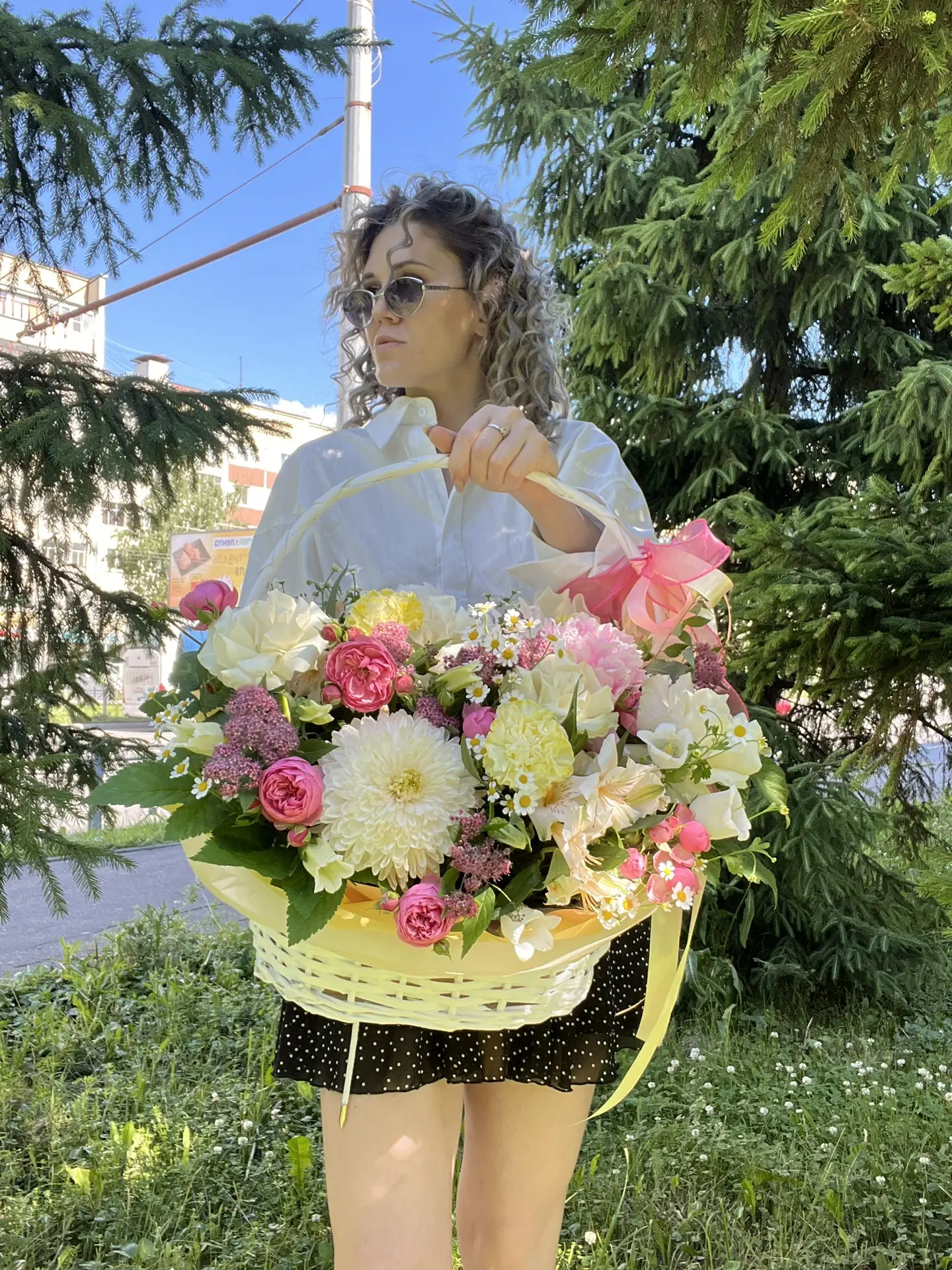 Когда цветы выращены в собственном саду, в них чувствуется особая энергия и жизнь 🌸✨  

Сборка от 3