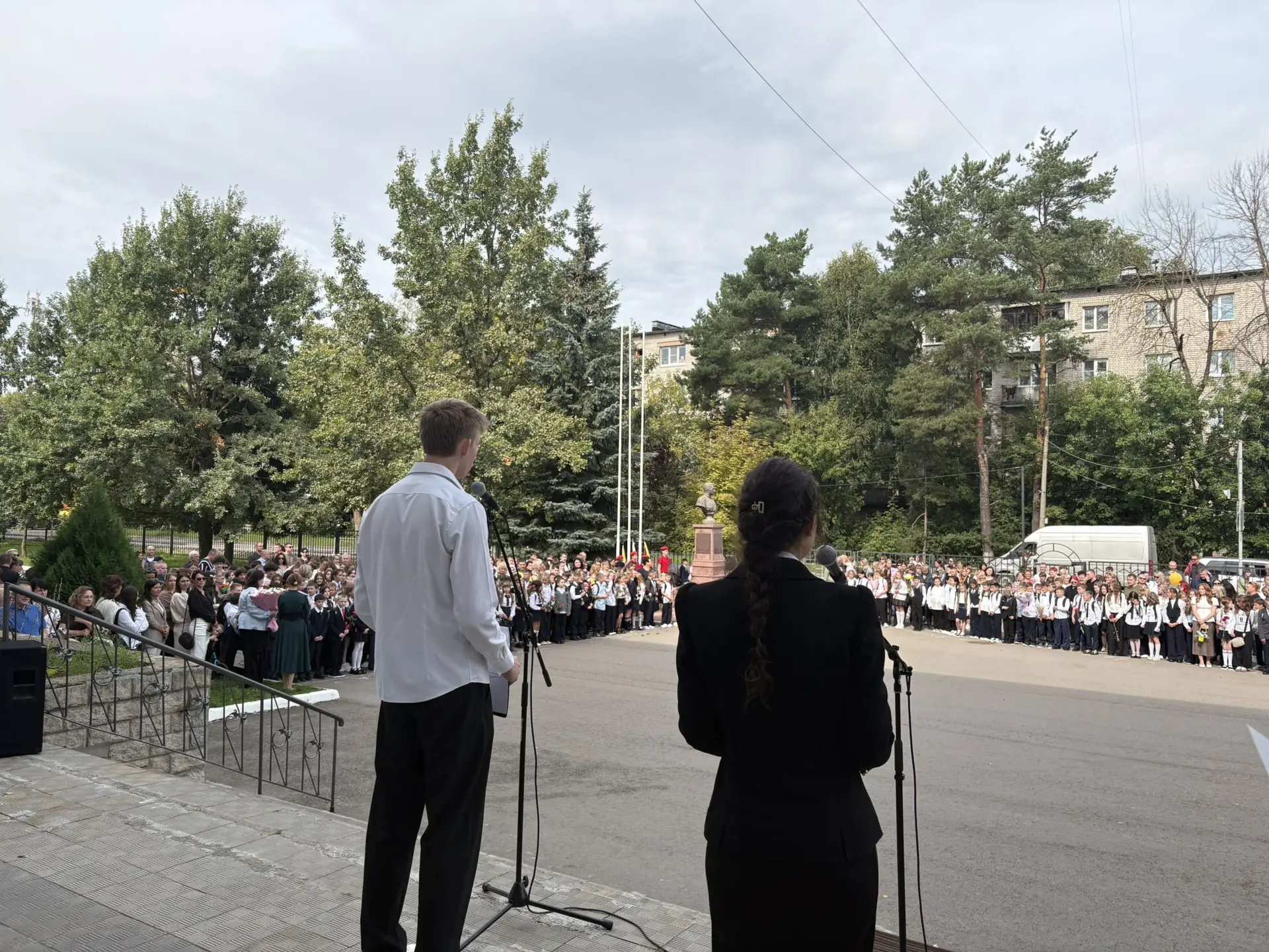 📚 День знаний в нашей школе: новый учебный год начался!