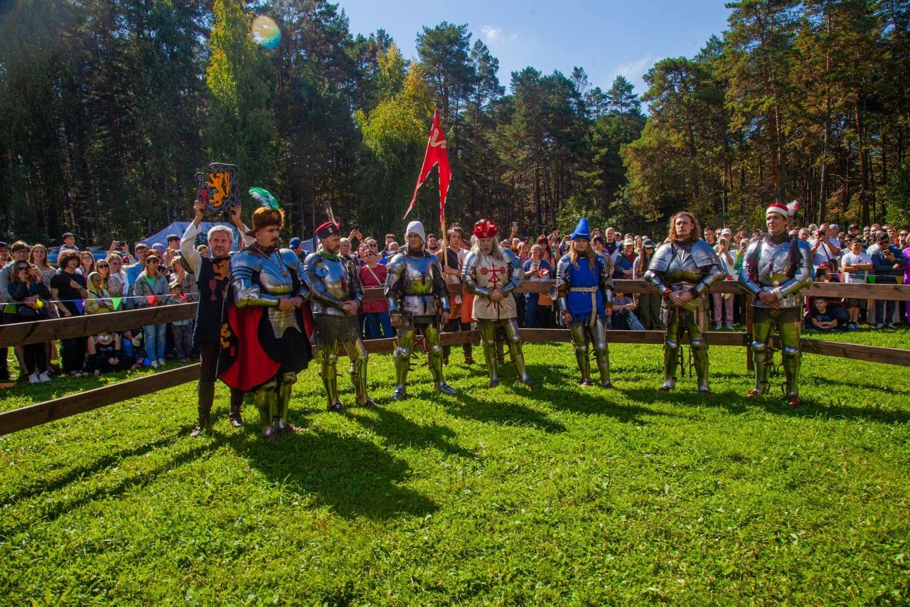 ⚔️А что, если перенестись в эпоху Средневековья? 🤔   В Заельцовском парке пройдет масштабный спортив