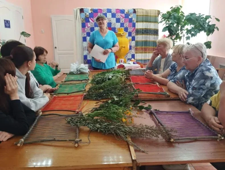 В рамках акции «Кузбасское долголетие» на прошлой неделе в наших сельских клубух в Комс...