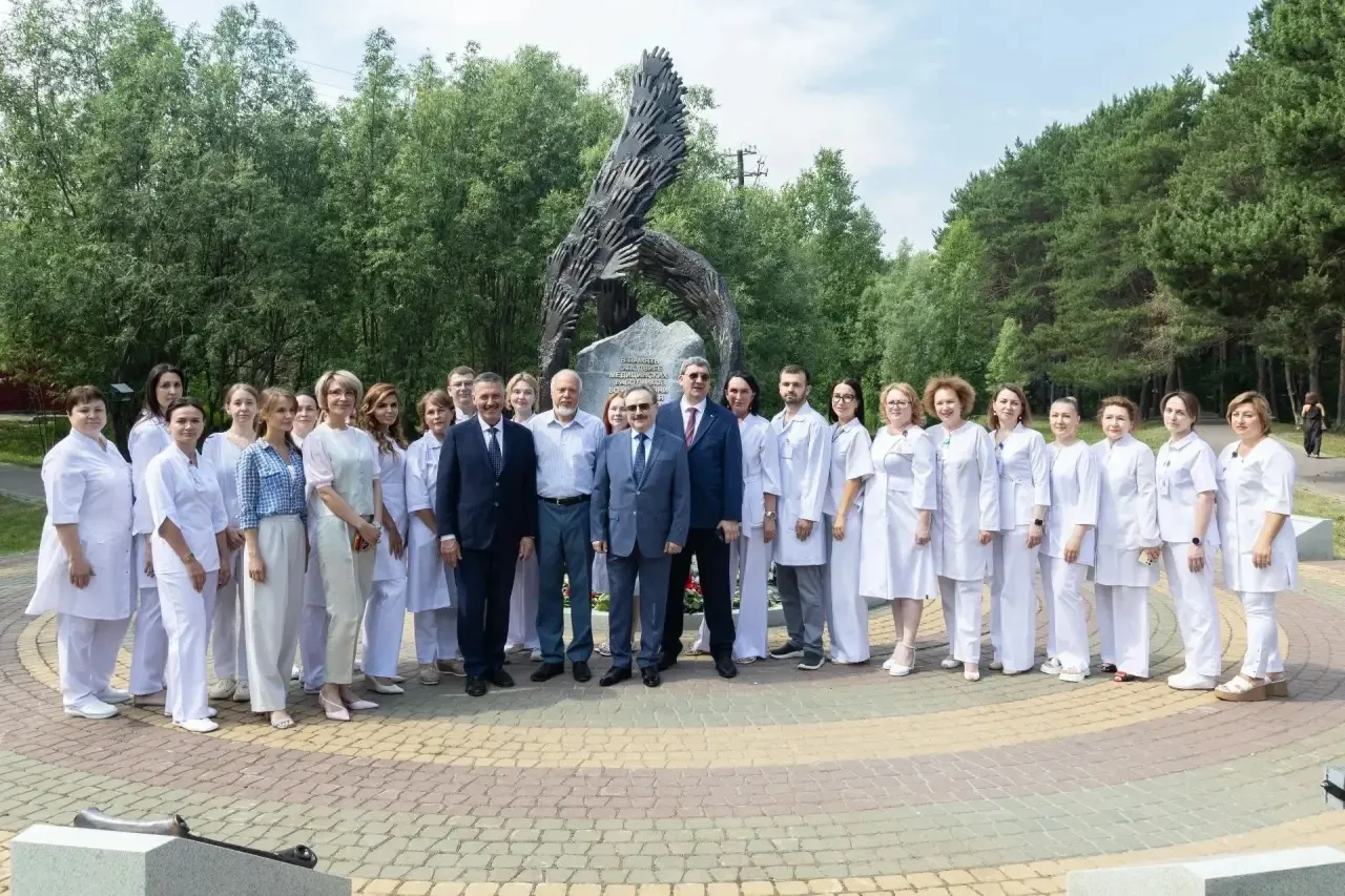 Друзья, делимся с вами моментом, который отозвался особым теплом в наших сердцах.

Команда Сургутско