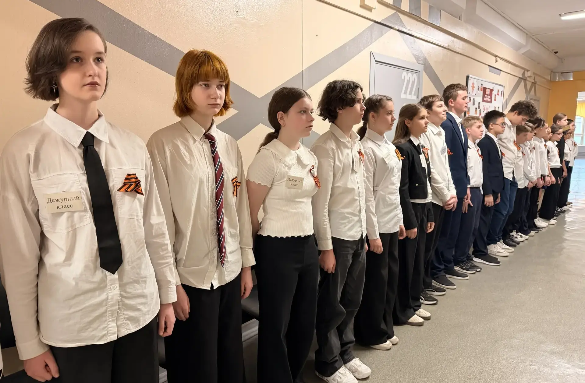 🎗️ Радиолинейки ко Дню Победы  Сегодня во всех школьных корпусах прошли радиолинейки, посвящённые Дн
