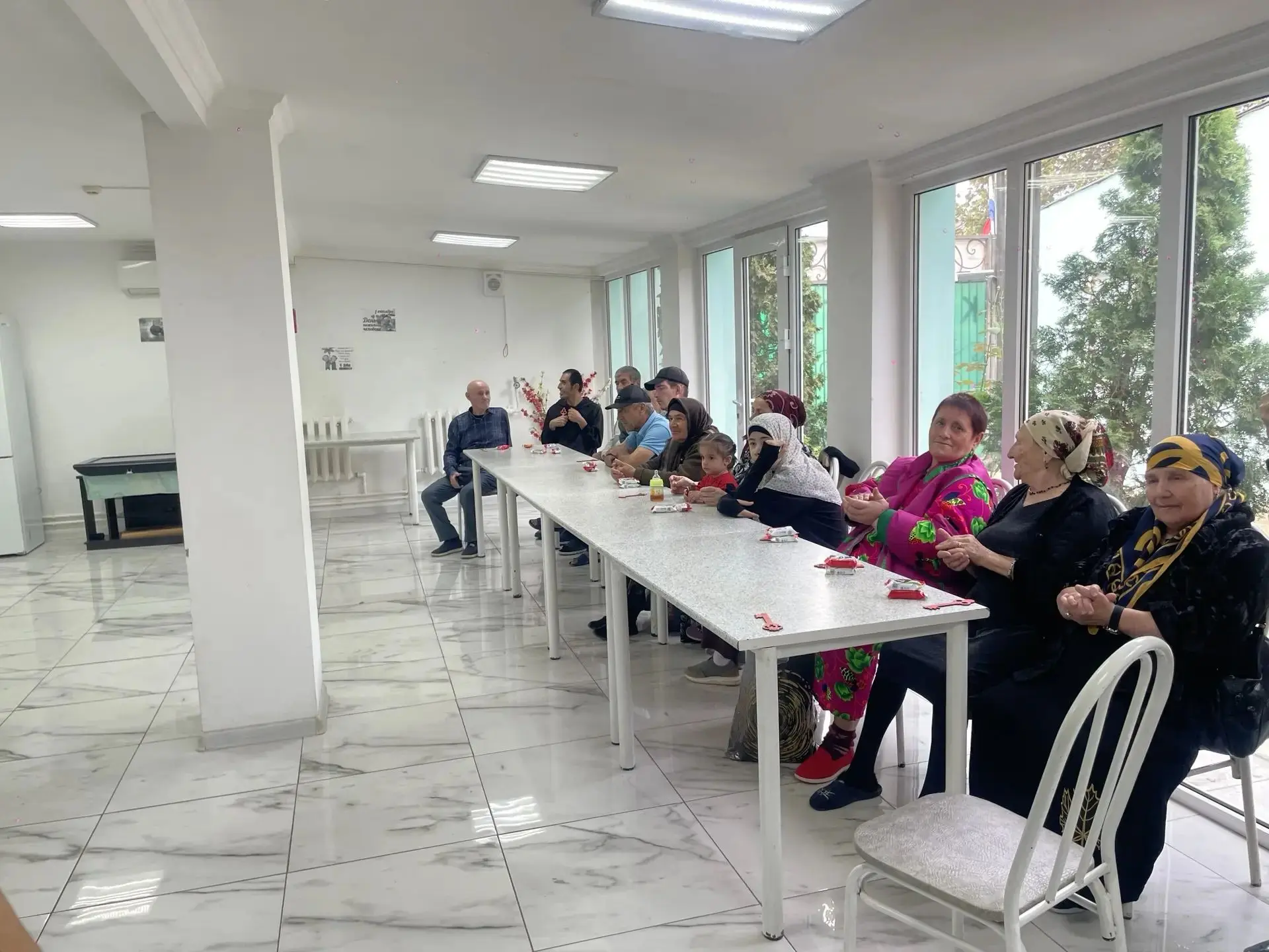 🍁 Тепло встреч: студенты Аграрного колледжа поздравили подопечных Комплексного центра ...