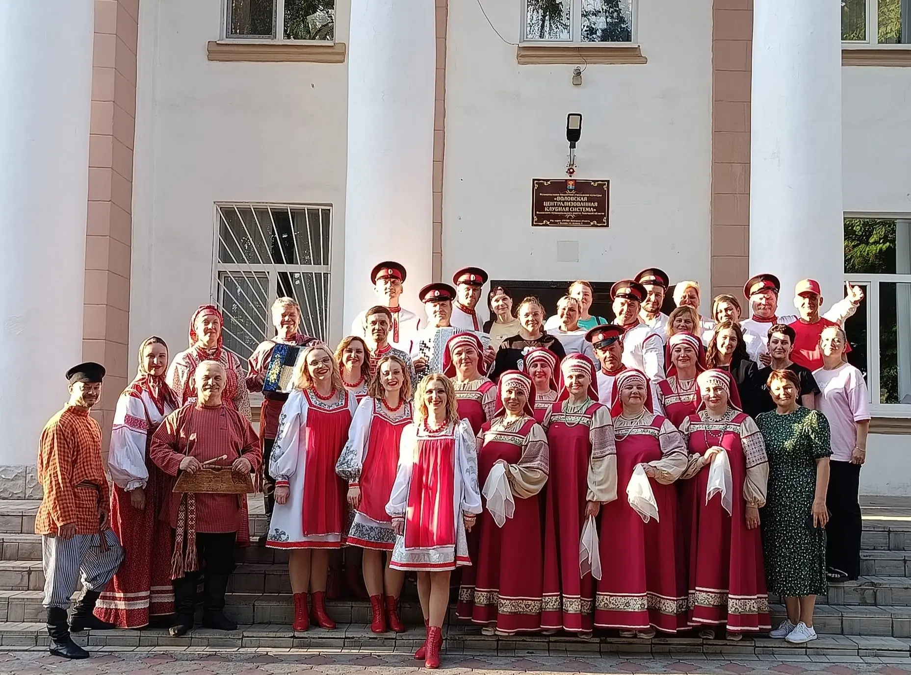 «ТЫ, РОССИЯ, И СЕРДЦЕ, И ПЕСНЯ МОЯ!»

В Воловском Доме культуры принимали участников IV Международно