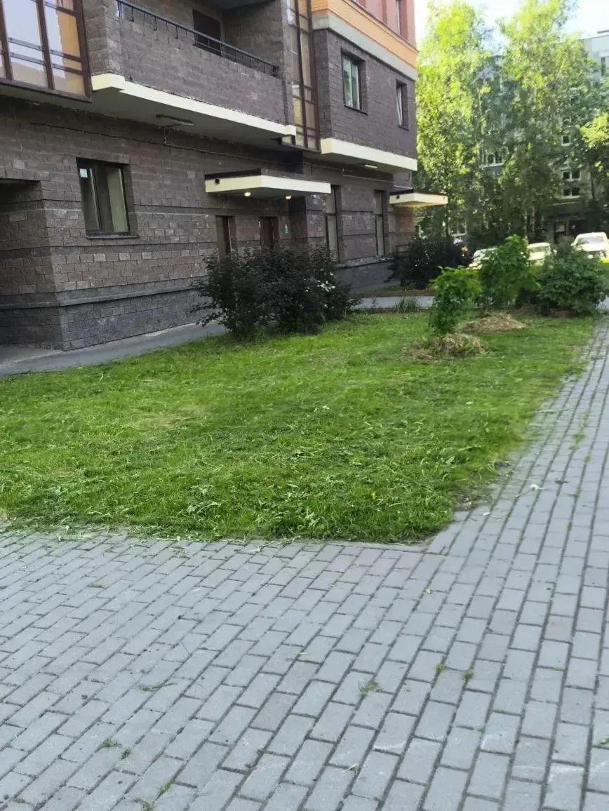 Уважаемые жители! 
Выполнены работы:
✅ покос травы
✅ сбор мусора с придомовой территории