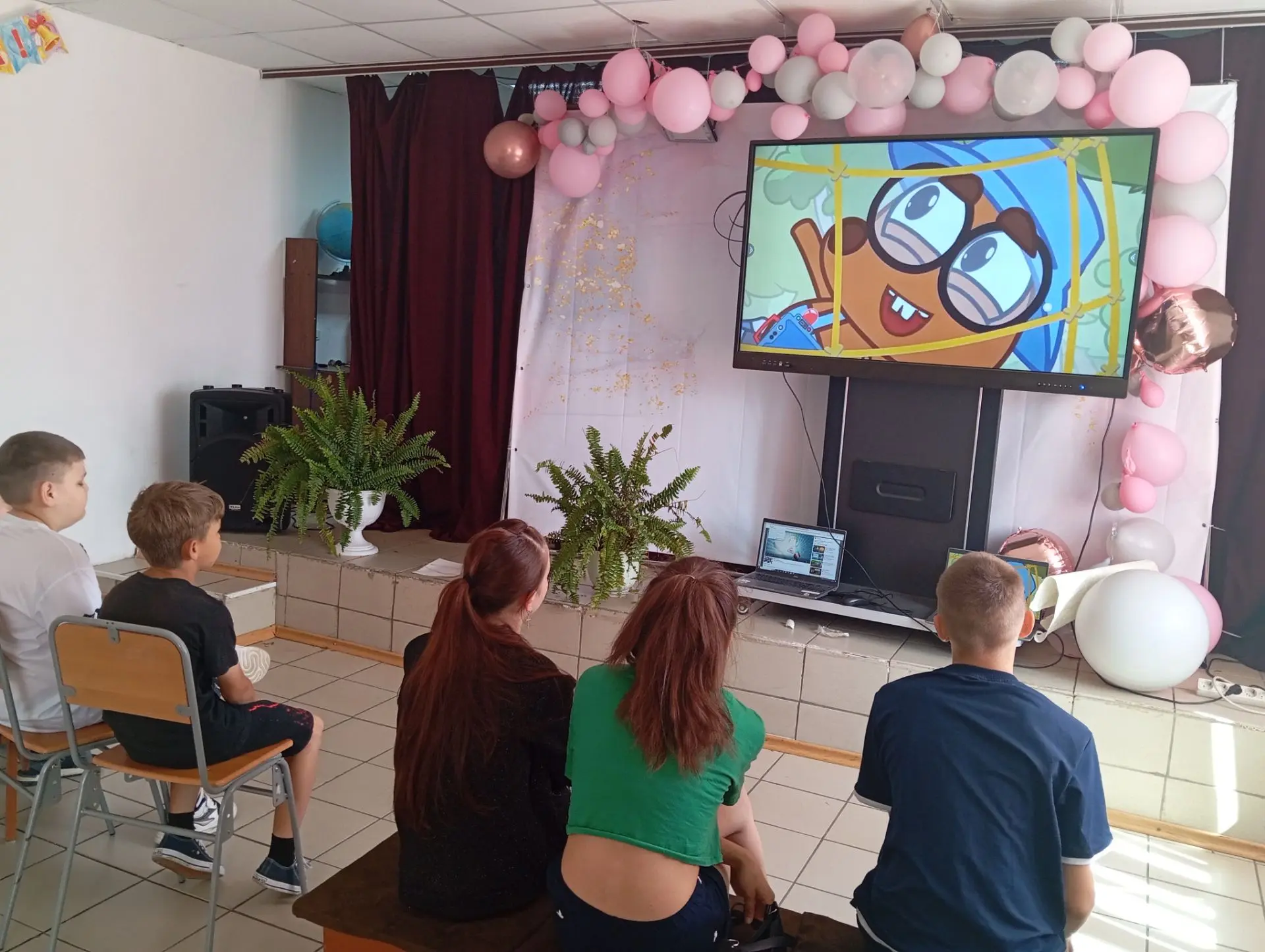 23.06. ✅Весёлая музыкальная зарядка подняла нам настроение. Также просмотрели мультфильм о безопасно