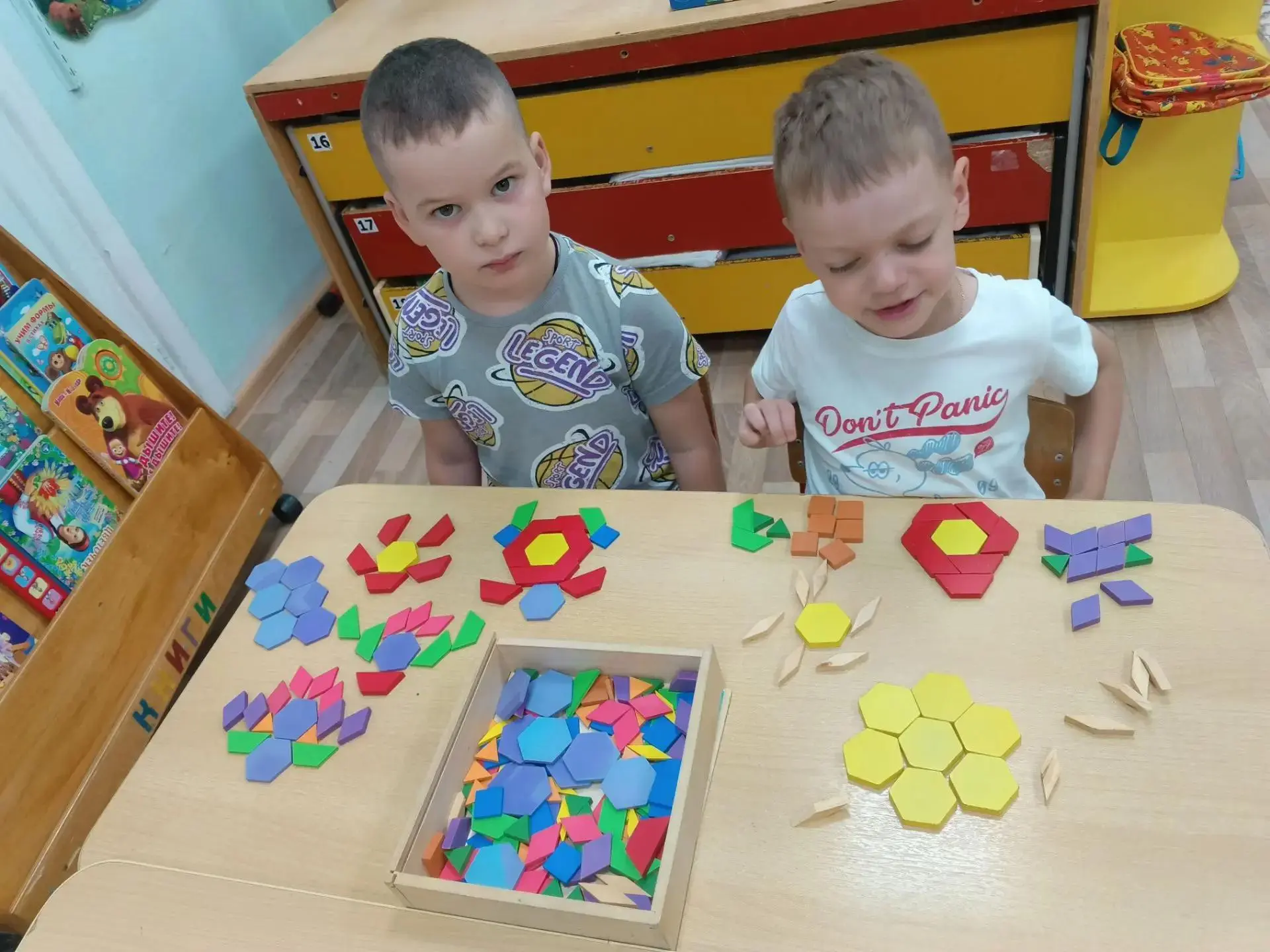 🏡Детский сад у нас хорош, лучше сада не найдёшь!!! Здесь мы лепим и рисуем, песни звон...