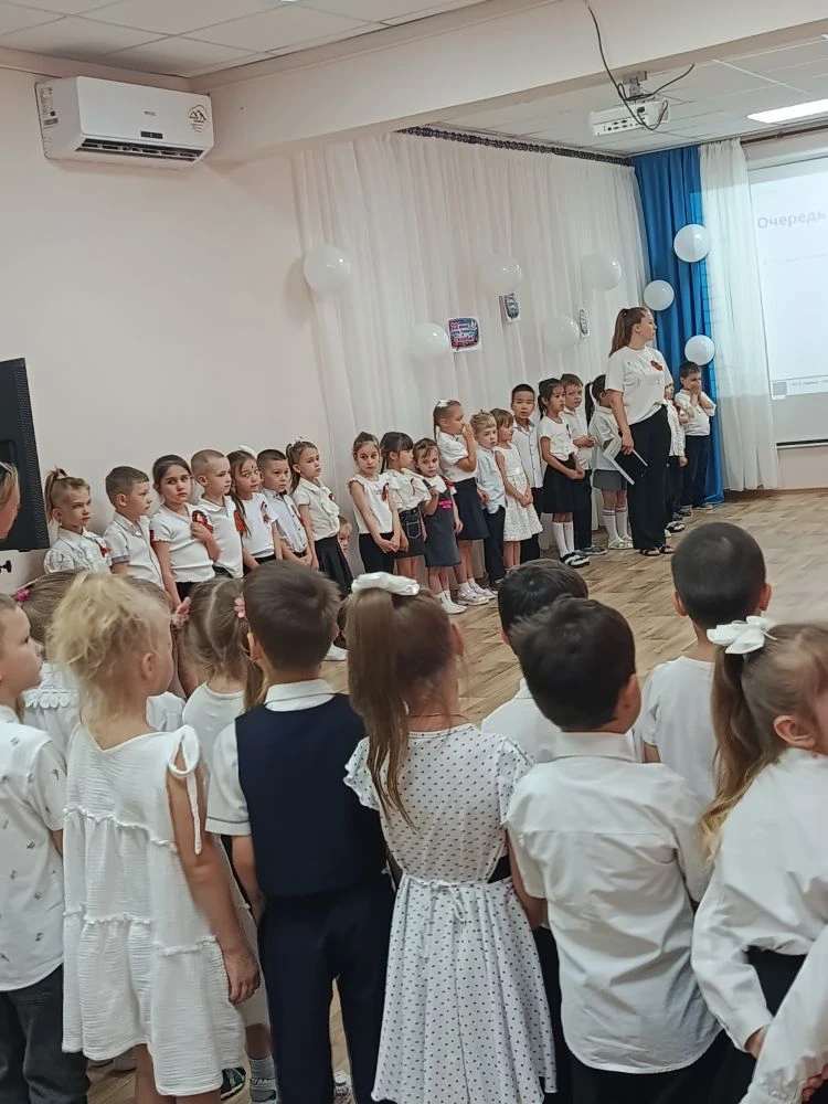22 июня в МБДОУ г. Астрахани №109 прошла линейка, приуроченная ко Дню памяти и скорби. Мероприятие о