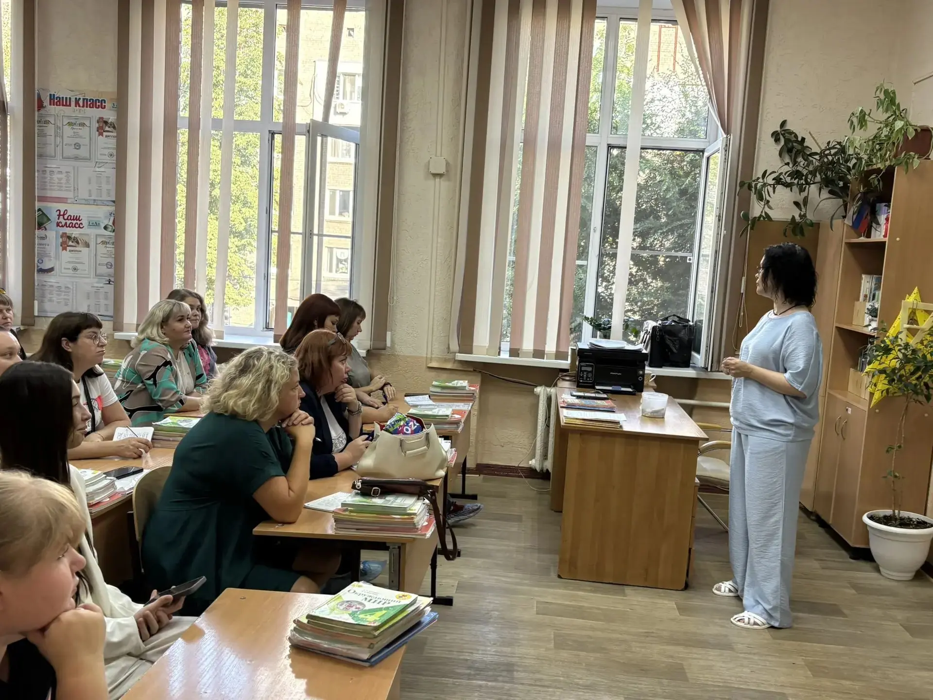 🎒 В нашей школе прошли родительские собрания перед началом учебного года! 🎒