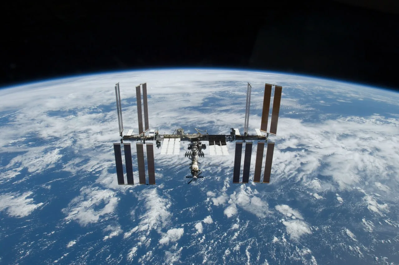 🚀 «Роскосмос» и NASA договорились продлить срок эксплуатации МКС до 2030 года, — глава...