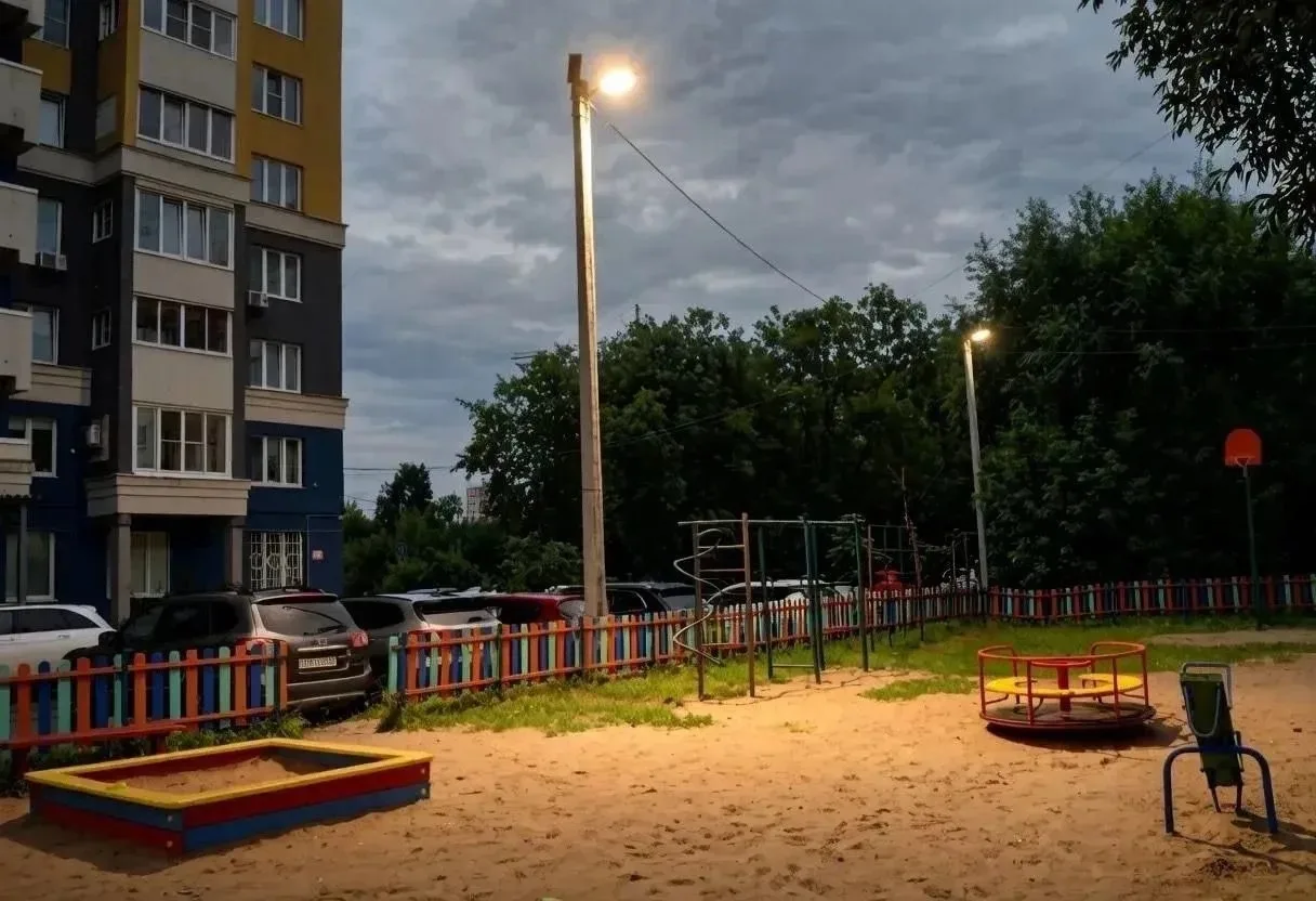 Светло и комфортно: как меняются дворы и улицы Иванова

В Иванове продолжается работа по благоустрой