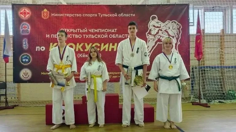 Брянские каратистки завоевали медали на первенстве и чемпионате в Туле  24 мая в Туле прошли открыты