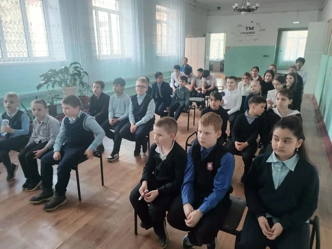 26 и 27 марта в рамках "Недели Китайской культуры" учениками 8м и 9м классов (корпус Мельчевка) прош