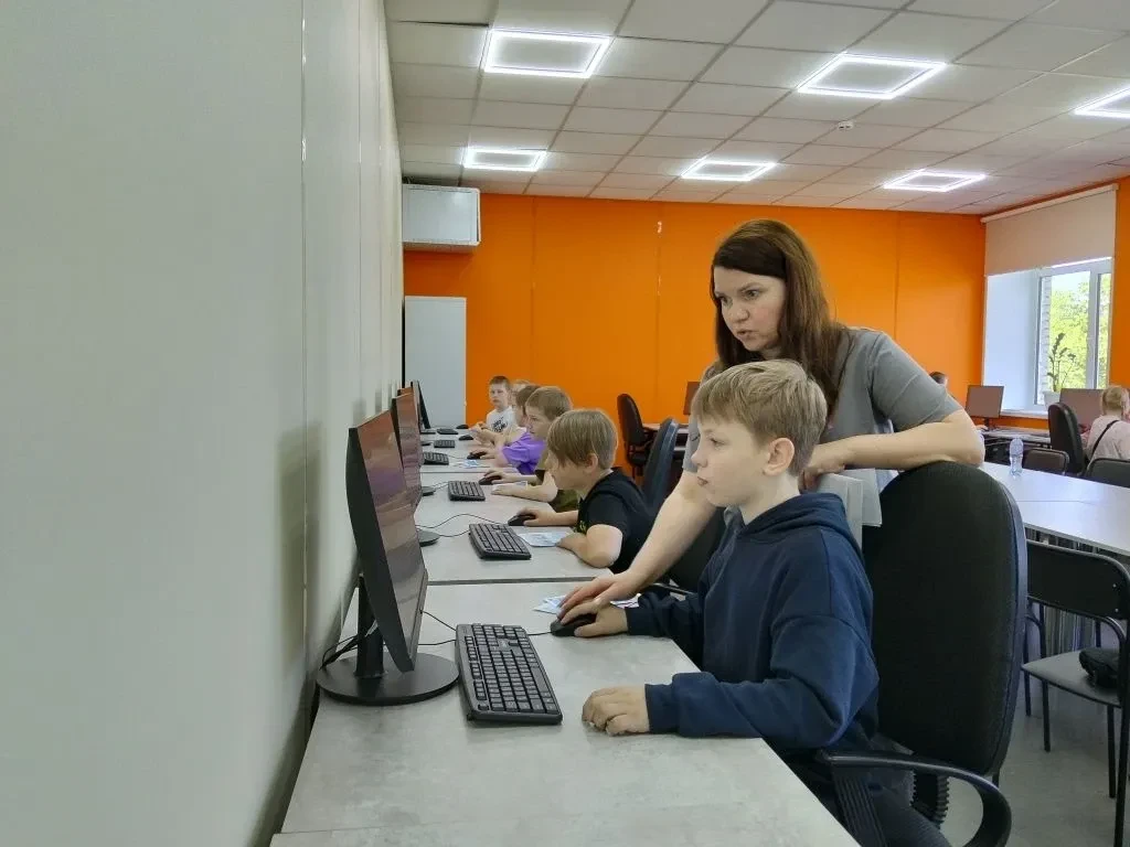 В июне 2026 года педагоги Межшкольного учебного комбината для десяти разновозрастных гр...