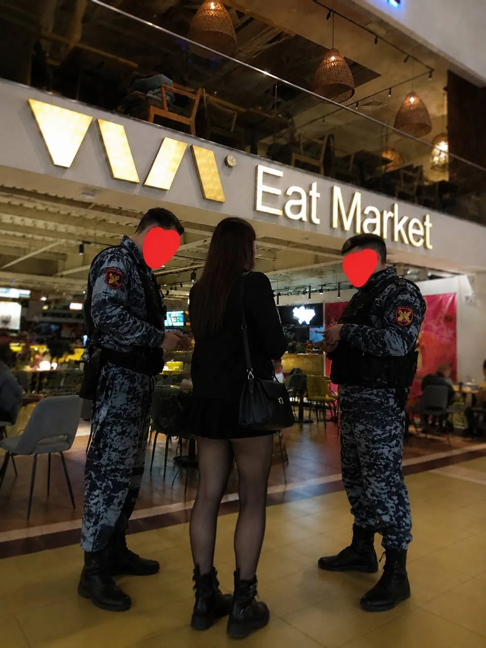 🥴 21-летняя пензячка устроила застолье в торговом центре и попала в полицию