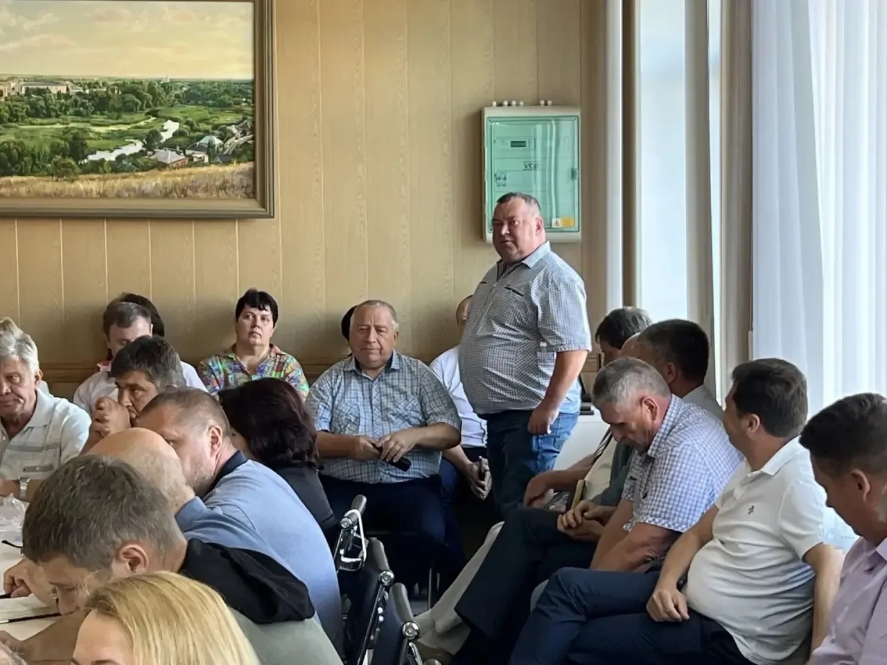 📋 В администрации округа прошло расширенное рабочее совещание