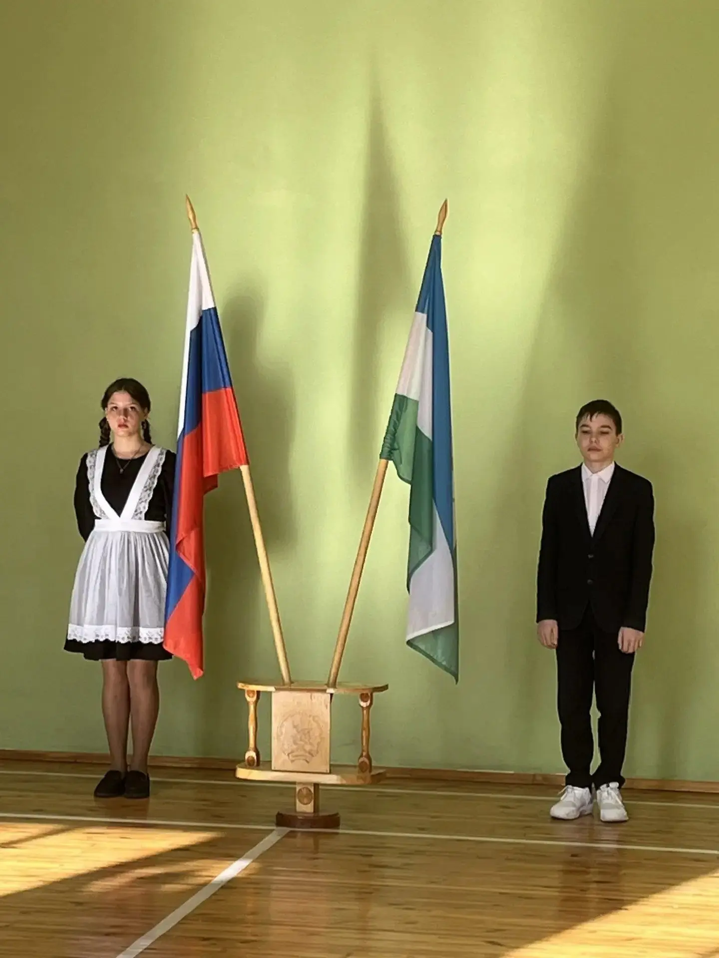 🇷🇺 ДЕНЬ РОССИЙСКОГО ФЛАГА!                                                           ...
